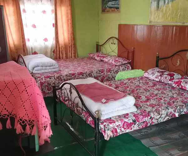 Four Bedded Rooms At Homestay In Lamahatta, Darjeeling